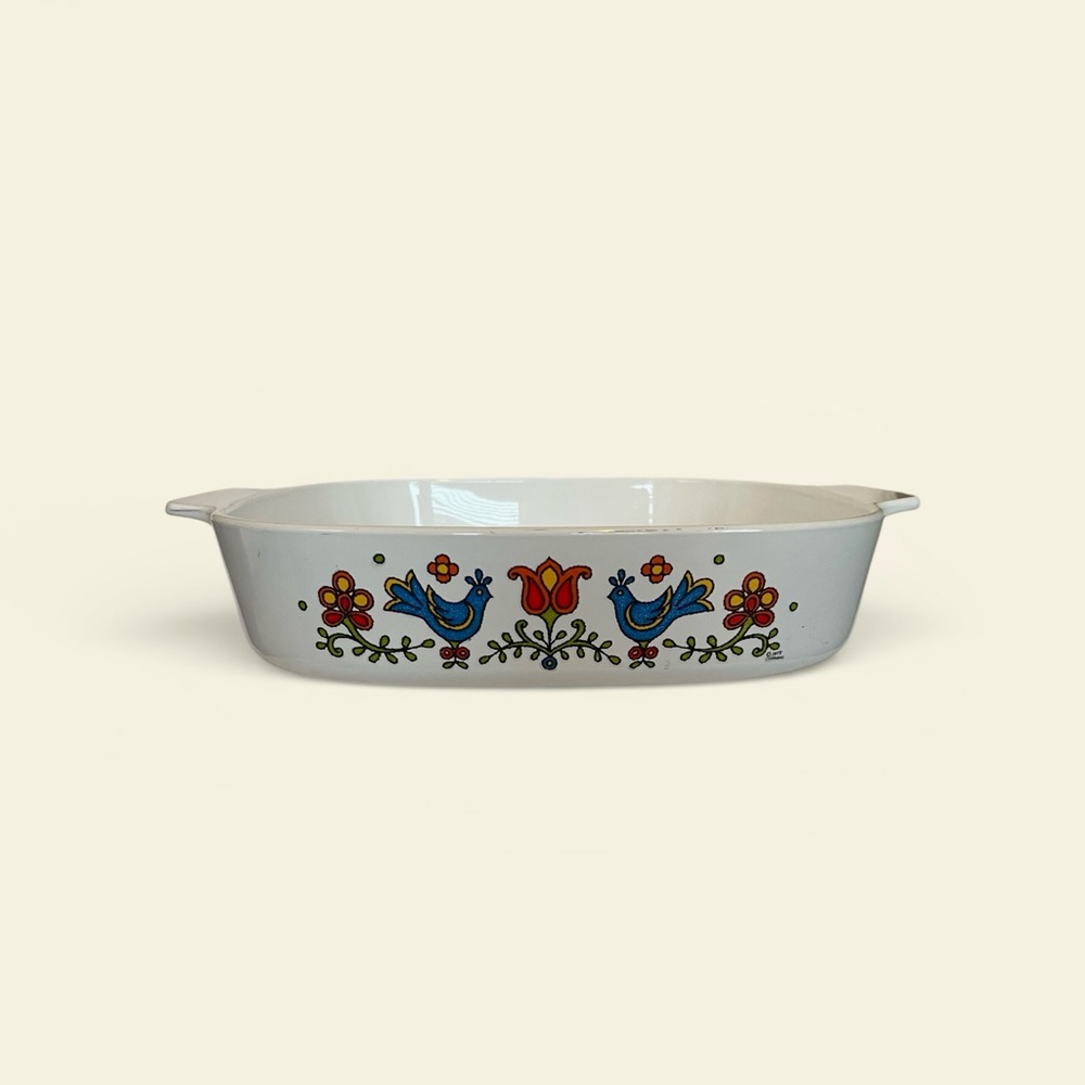 Vintage 1975 CorningWare "Country Festival" Casserole Dish